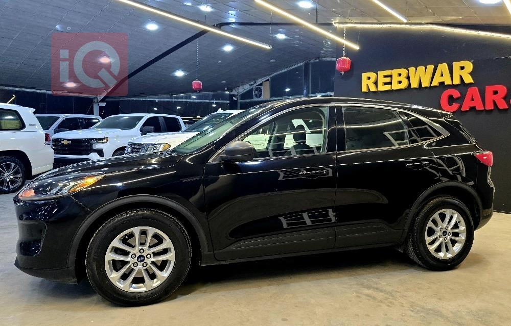 https://cdn.iqcars.io302ebc81-7aea-4548-9a7d-314ce402a8a7_4.jpg